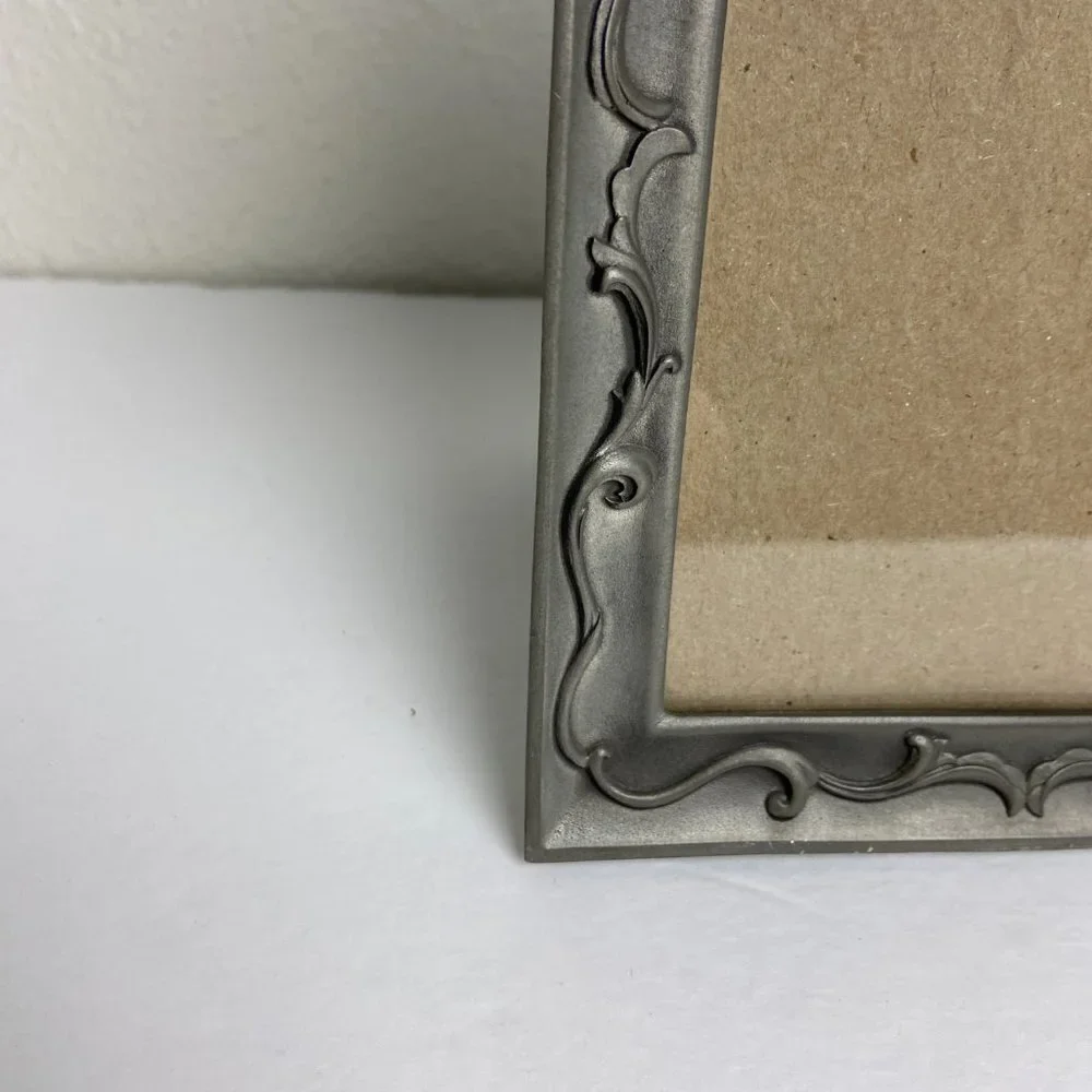 Vintage 1994s Seagull Pewter Metal Picture Frame  Angels / Cherubs